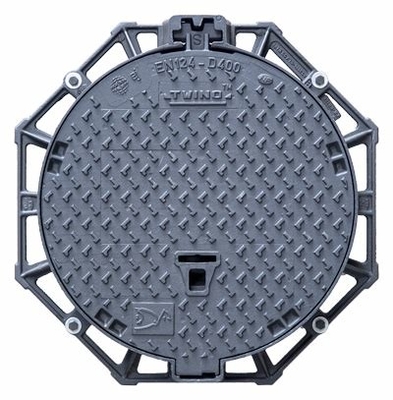 Hinged Pavement Cast Iron Manhole Cover Round Ductile With Locking System