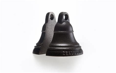 High Performance Traffic Cast Iron Bollards Anti Corrosion ISO9001 Certificate